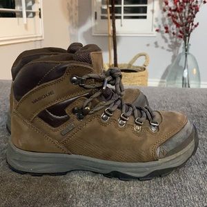 Vasque St Elias Hiking Boots Size 4